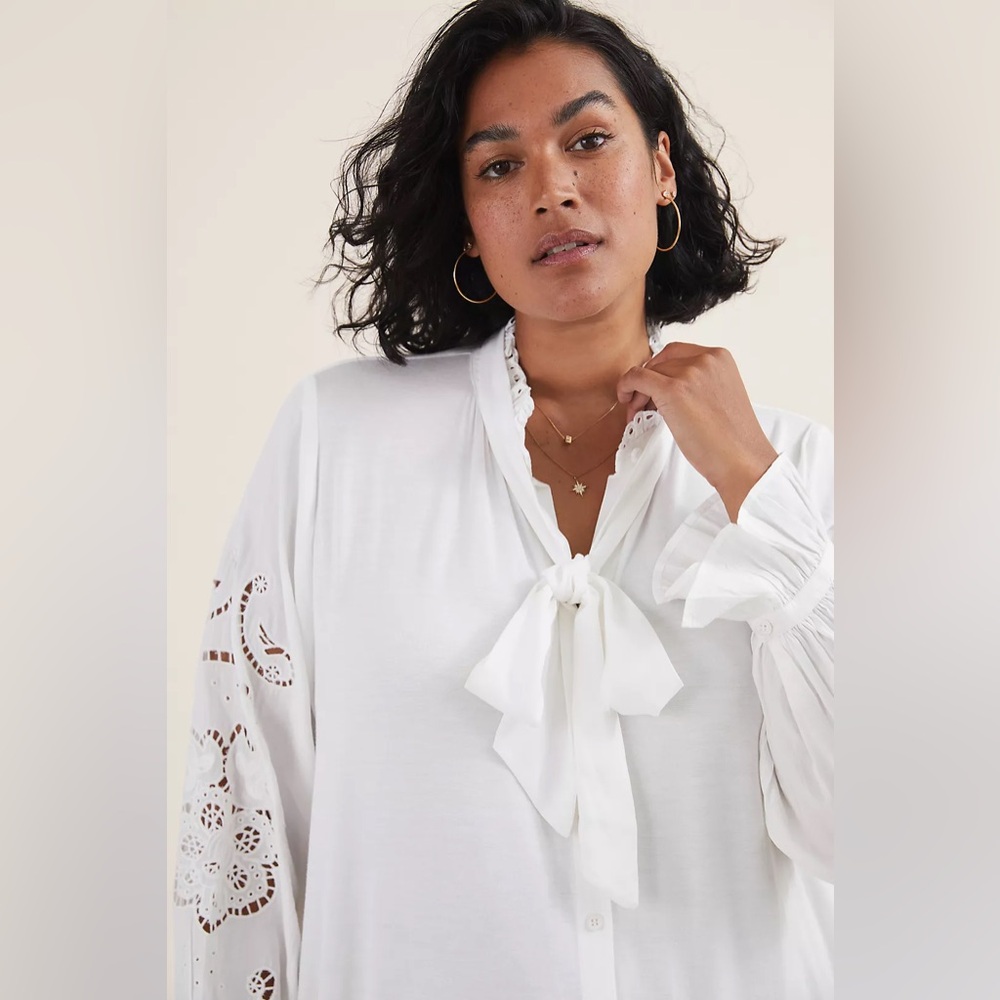 NWT Anthropologie Lace Bow-Neck Blouse - Picture 4 of 12